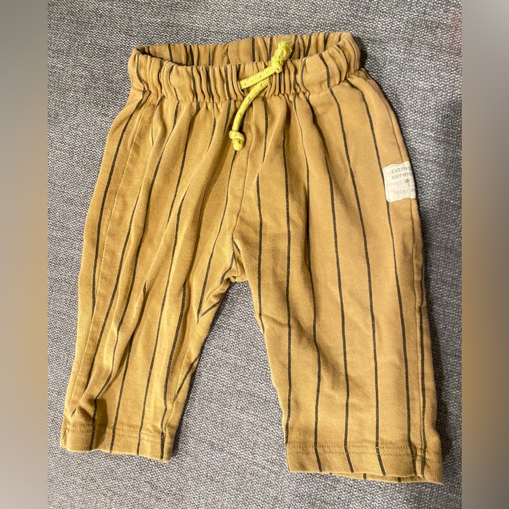 Zara 3-6 months pants